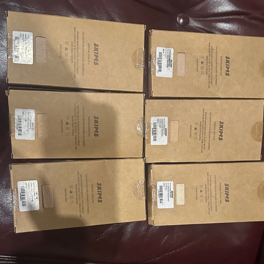 SKIMS Everyday Crew and Mid Calf Socks 6